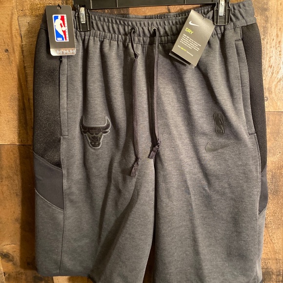 Nike Chicago bulls therma flex shorts NWT